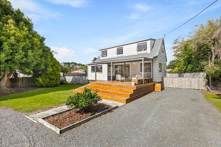 15 Taupaki Road_5