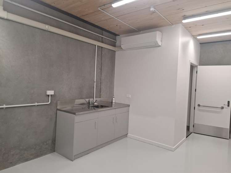 31/90A Hobsonville Road Hobsonville_3