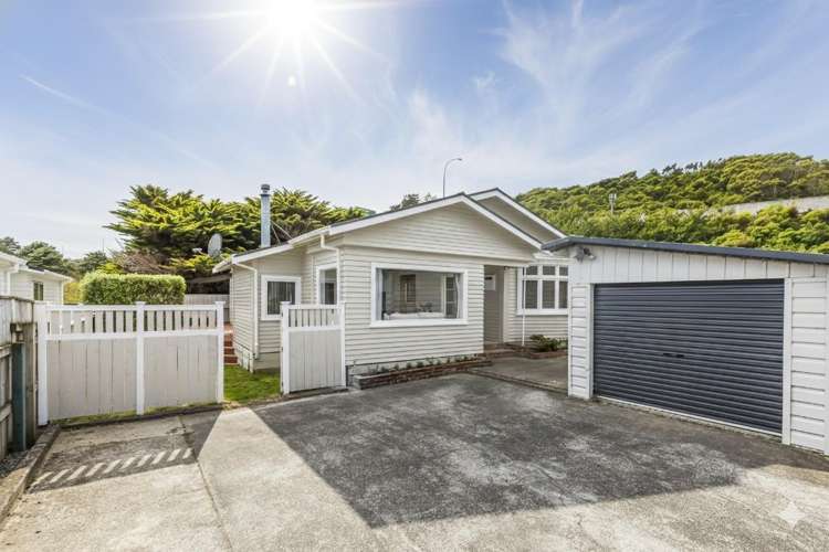 43a Collins Avenue Tawa_17