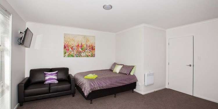 4/167 Knighton Road Hillcrest_5