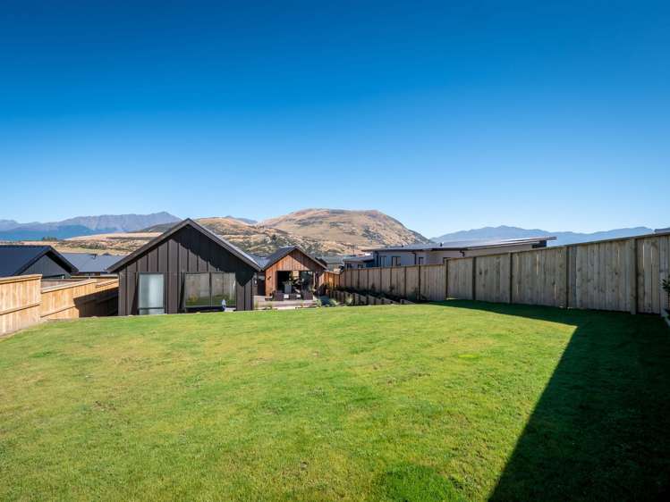 12 Coopworth Road Jacks Point_16