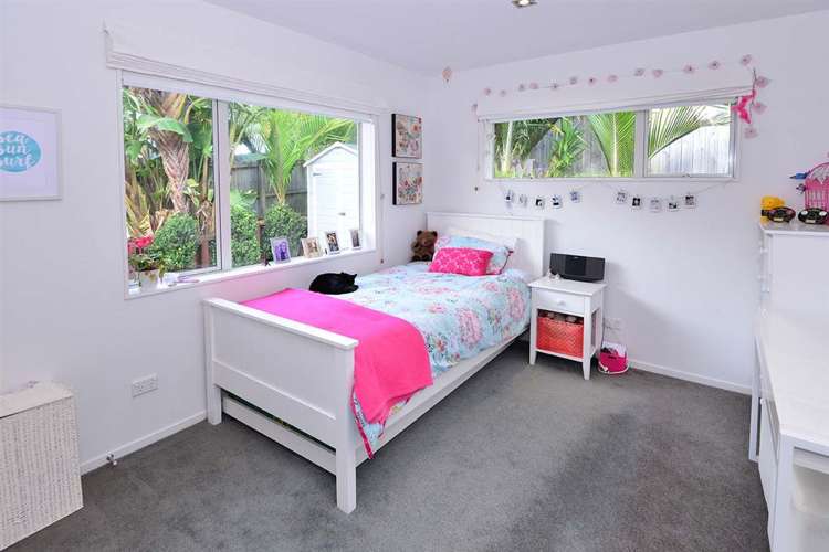 109 Alec Craig Way Gulf Harbour_15