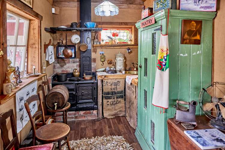 144 Raumati Road Raumati Beach_10