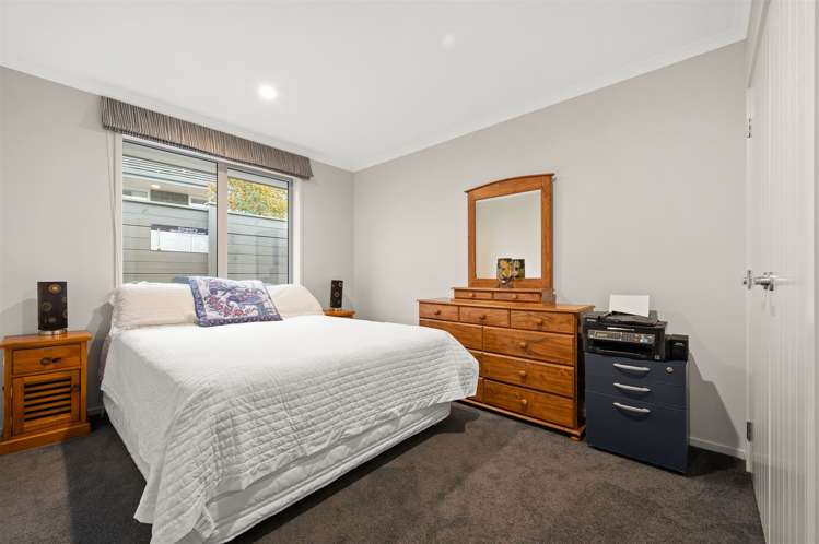 1 Orchard Terrace Riverhead_21