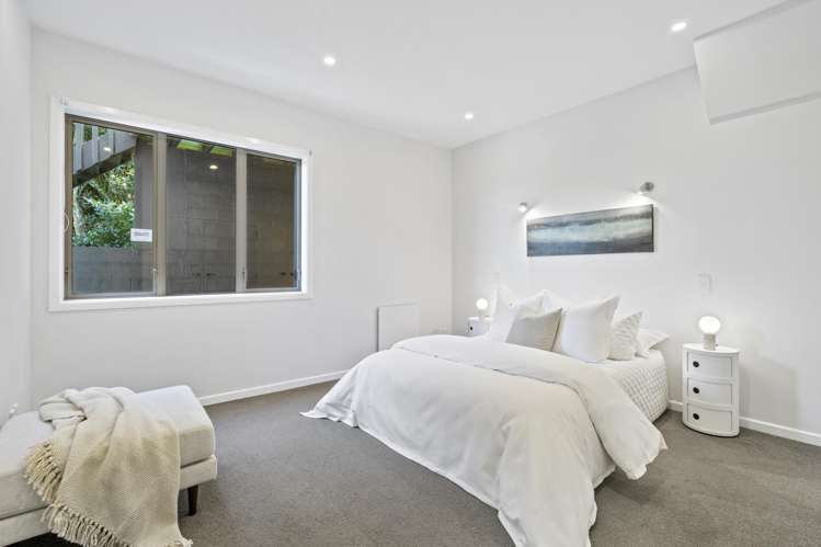 9 Inverell Way Seatoun_18