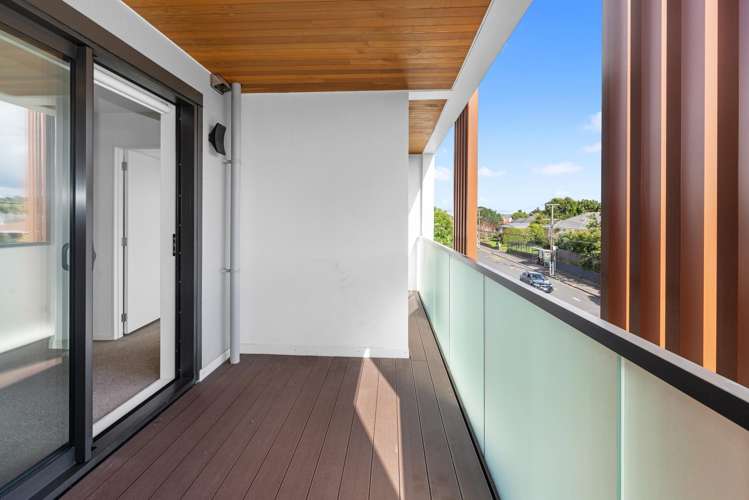 302/2A Truro Road Sandringham_14