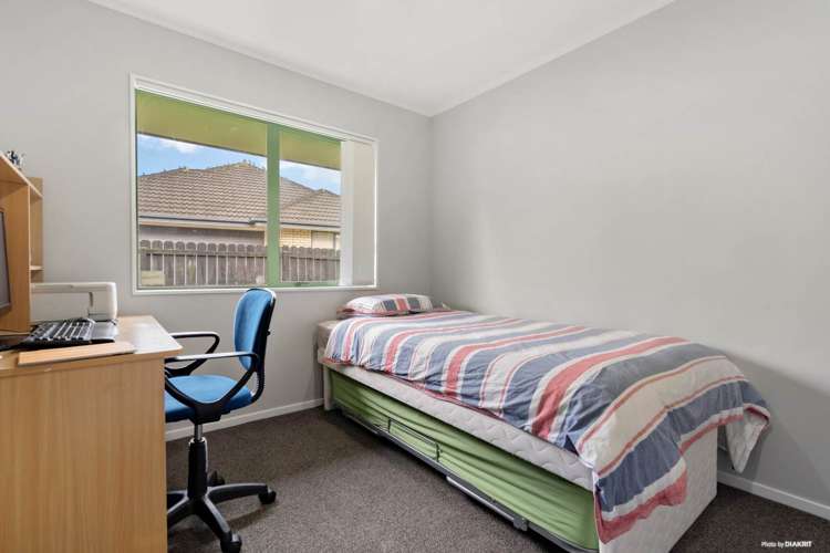 7 Yarrow Lane Papakura_10