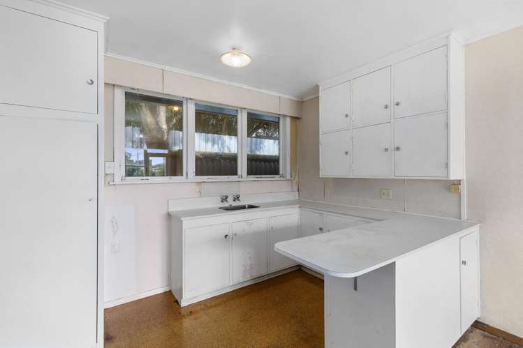 6/415 Muritai Road Eastbourne_13