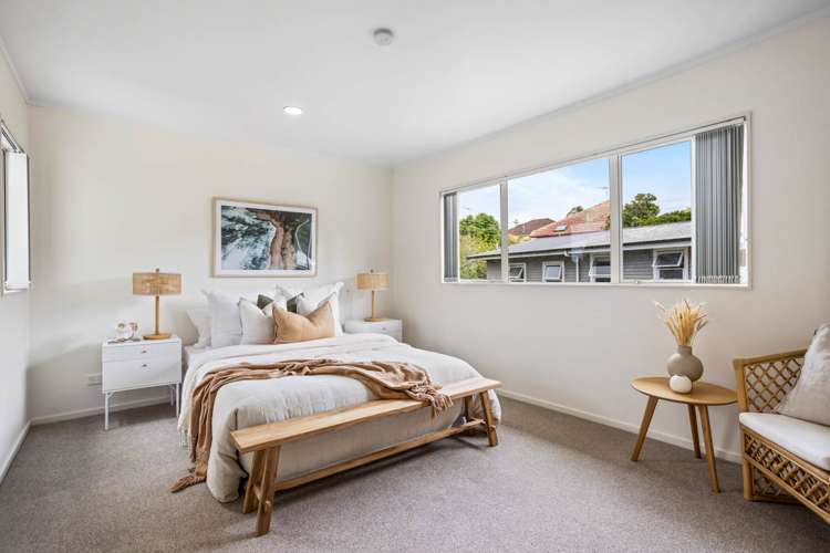 2/52 Roberts Road Glenfield_11