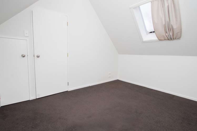 164B Old Farm Road 1074_18