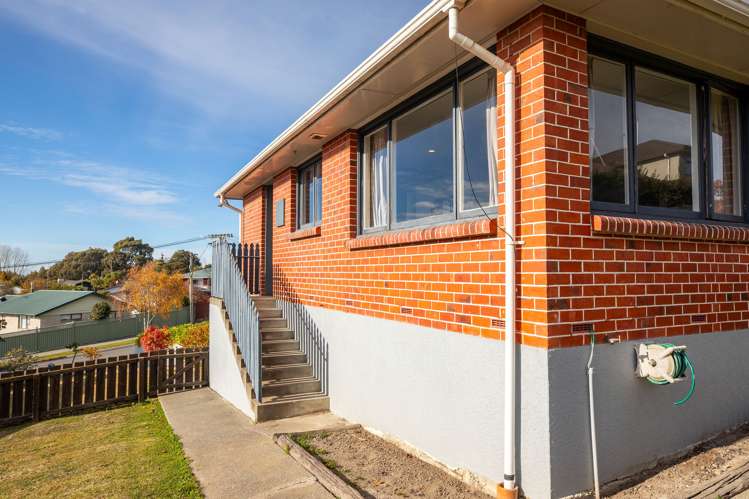 27 Balmoral Street Marchwiel_1