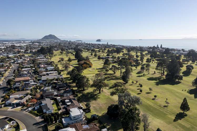 18 Kinross Place Mount Maunganui_11