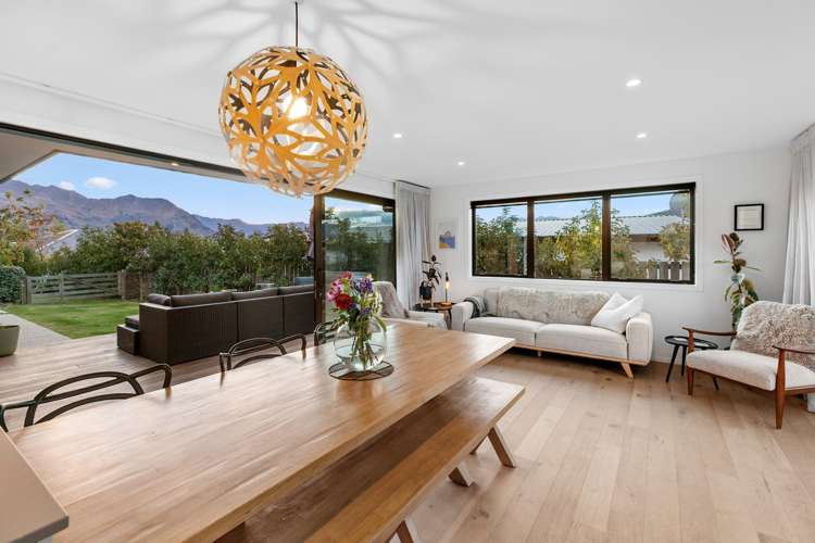 11 Centre Crescent Wanaka_7