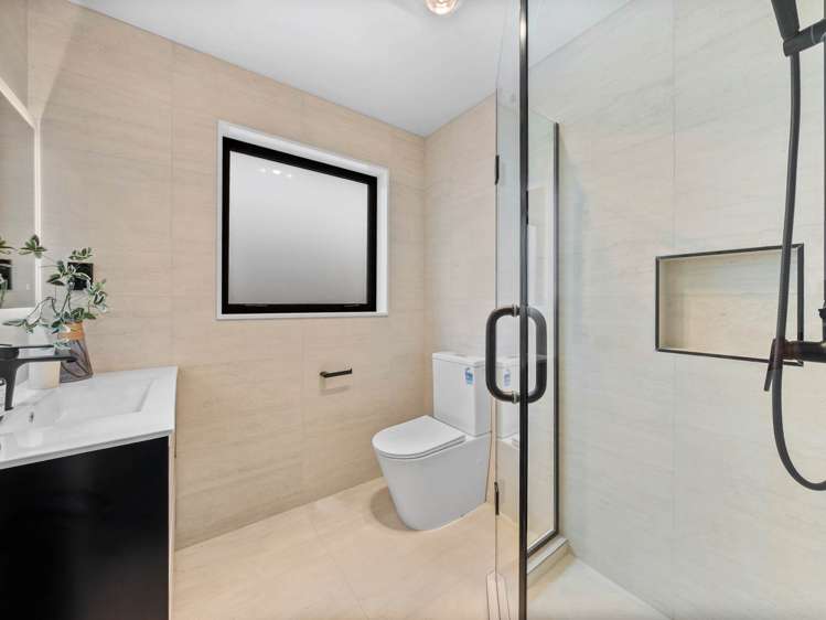 2/40 Hain Avenue Mangere East_14