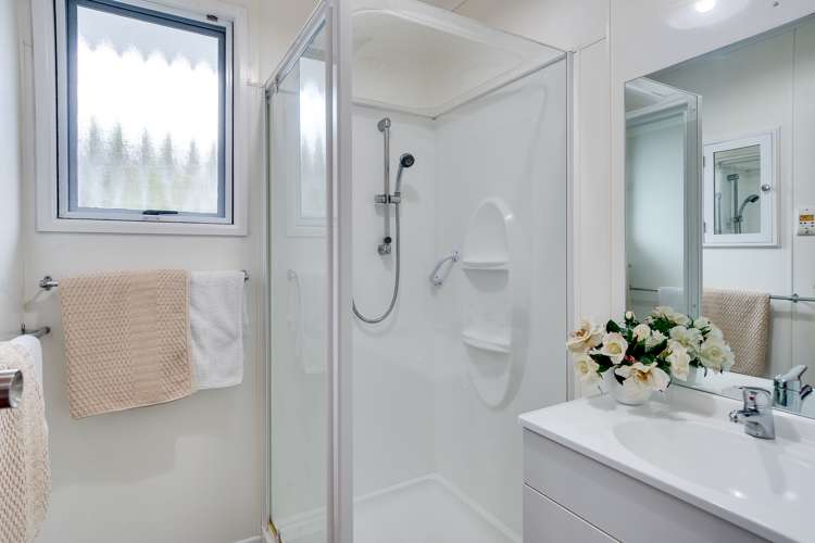 5/155 Georges Drive Napier South_9