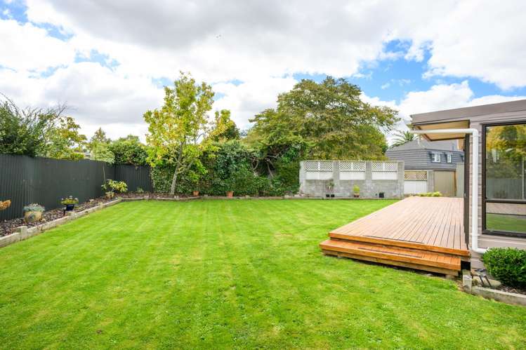 8 Dalzien Place Feilding_19