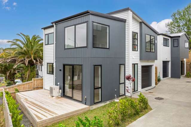 Brand New Freestanding Home with Stunning Sea View