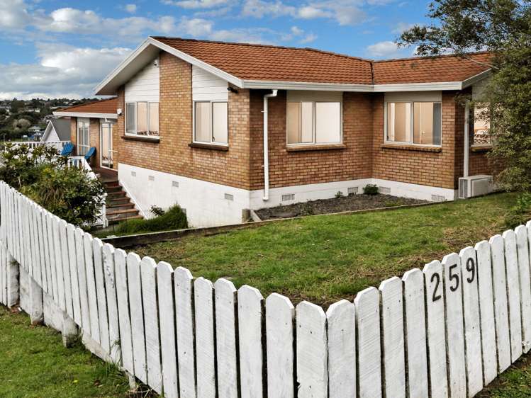 259 Glengarry Road Glen Eden_13