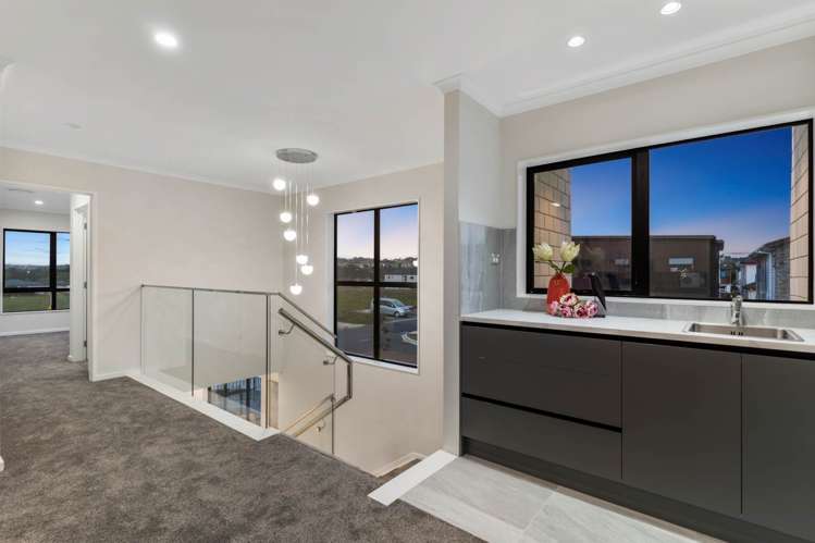 11 Bush View Place Flat Bush_9