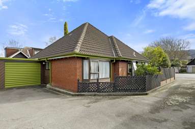 1/406 Fergusson Drive_4