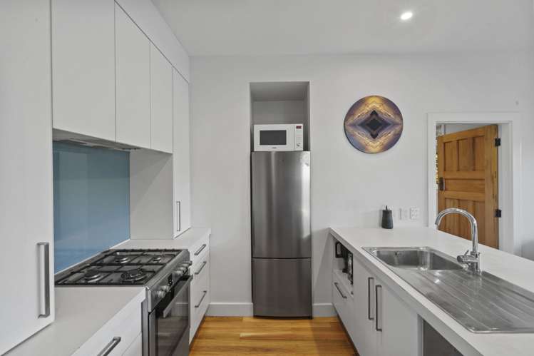 65 Main Road Redcliffs_6