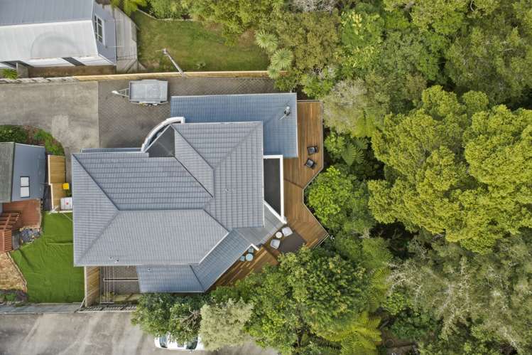 2/15 Wernham Place Northcote_18