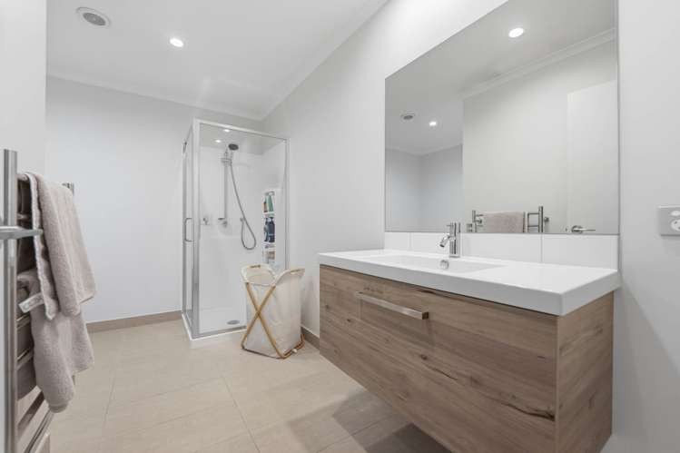 102 Hobsonville Point Road Hobsonville_16