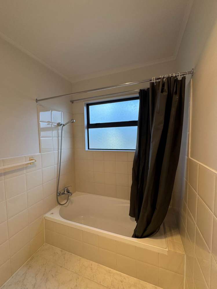 8 Cambridge Road Manurewa_7