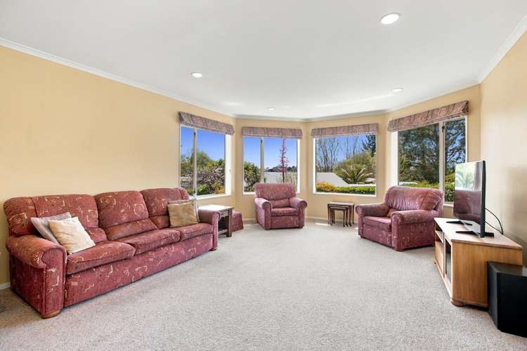 25 Ashmore Drive Frankleigh Park_16