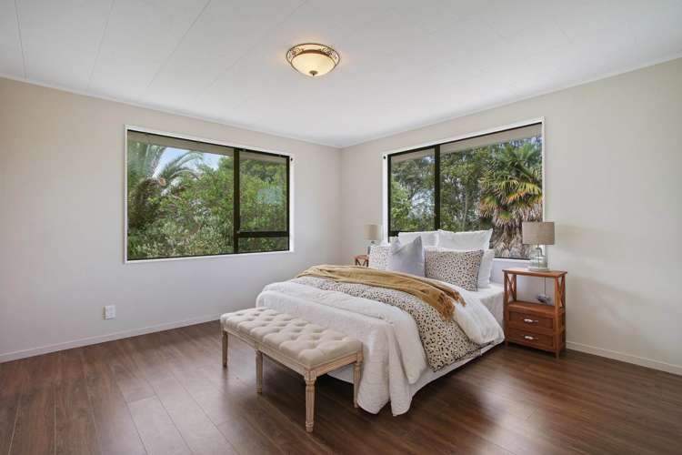 17 Thalia Place Totara Vale_8