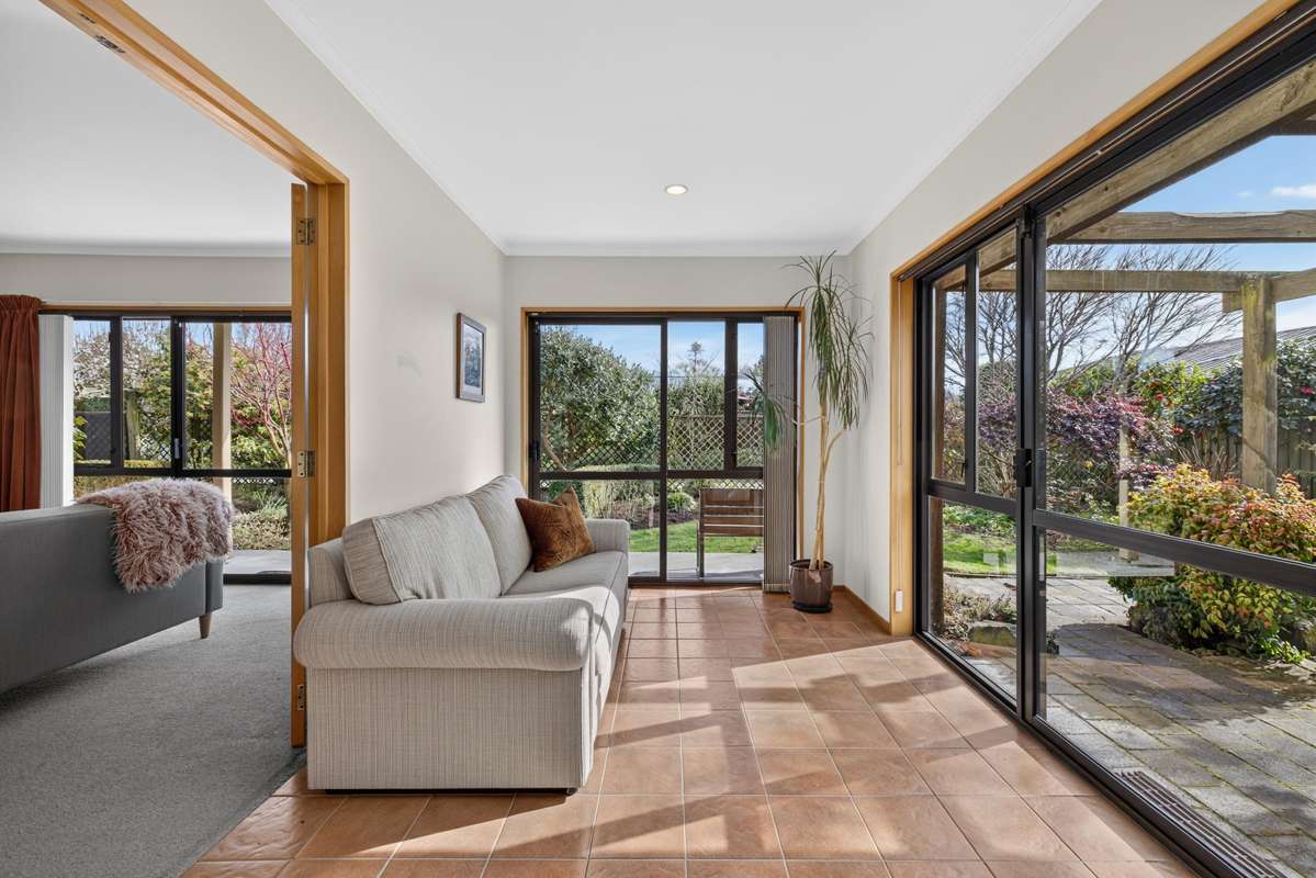 14 Tuscany Place_4