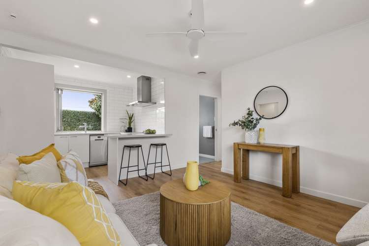 3/23a Rutland Road Mount Wellington_5