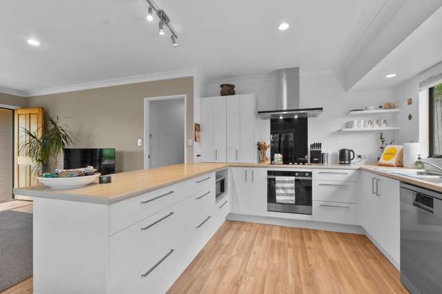 218c Moore Street Howick_2