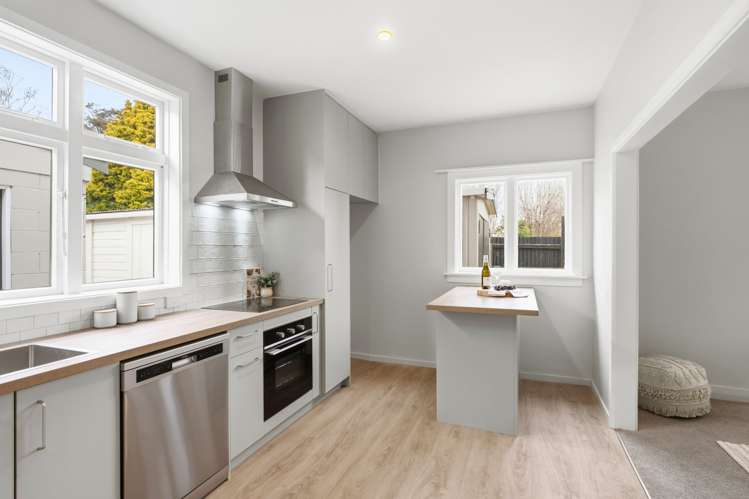 30 Cowlishaw Street_4