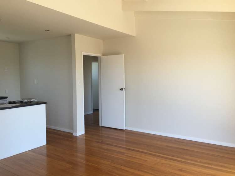 74 Sylvan Avenue Northcote_5