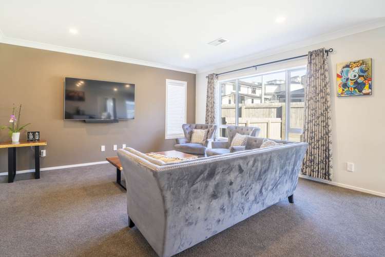 1 Hattersley Grove Churton Park_14