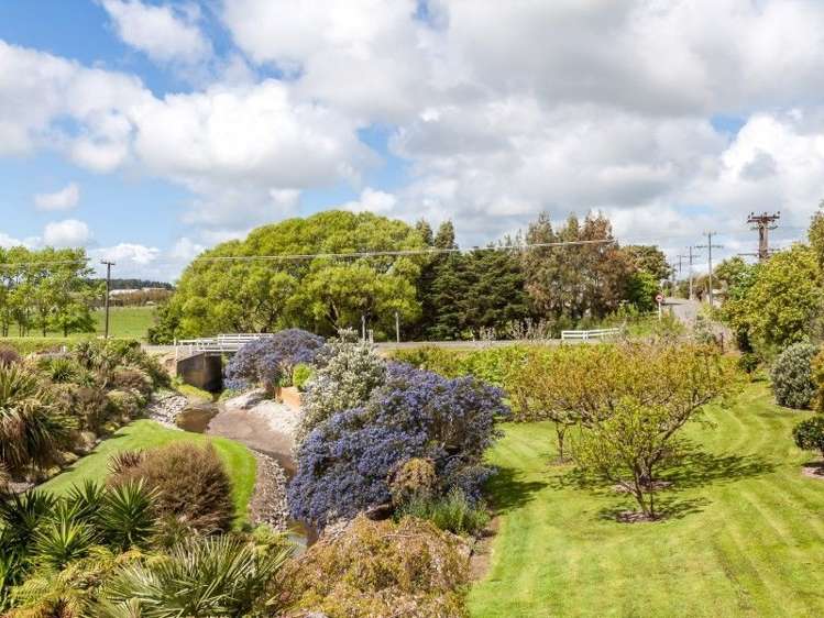 17 Cemetery Road Sanson_7