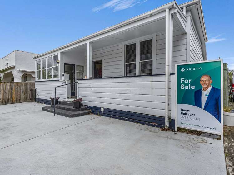 208 Lyndon Road West Hastings Central_15