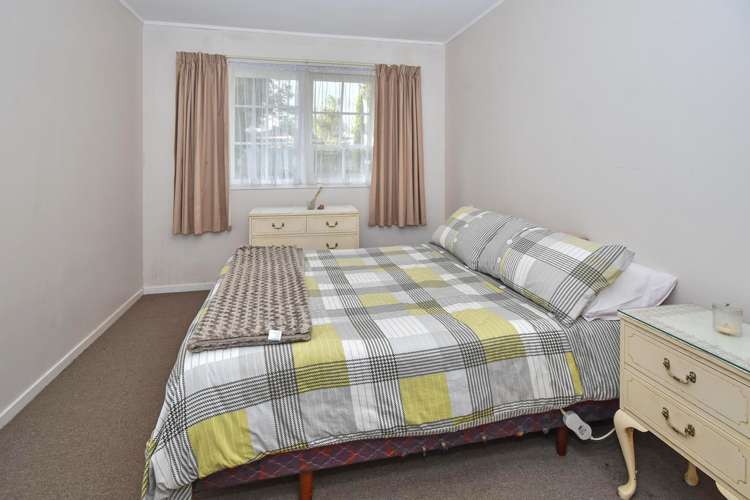 17 Chantal Place Red Hill_10