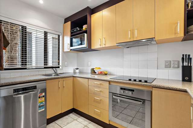 25/92 Bush Road Albany_3