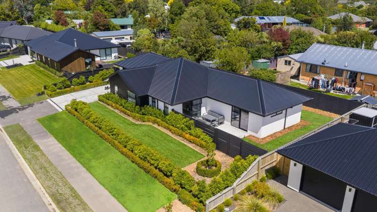 50 Suffolk Drive Kirwee_12