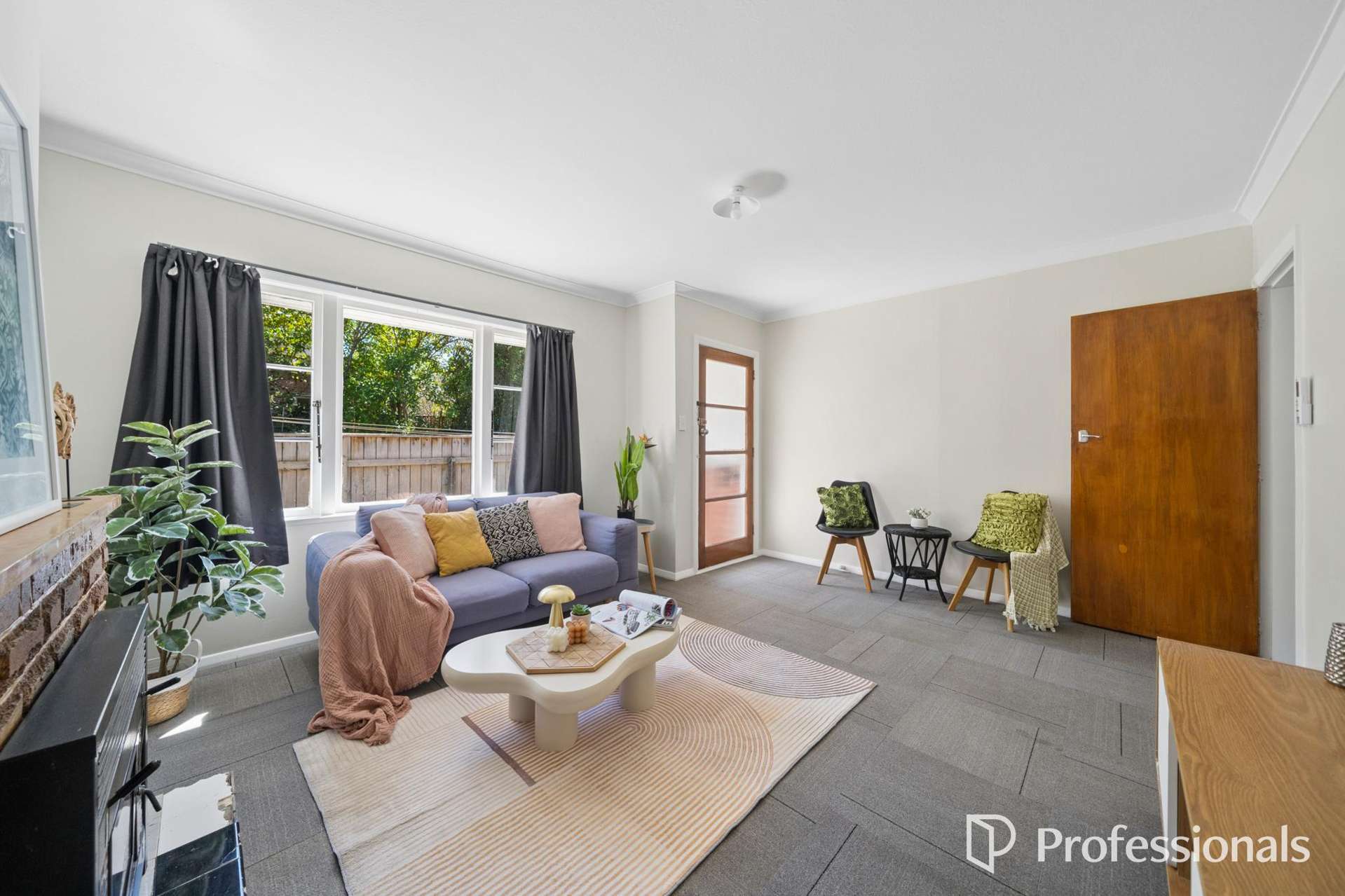 2/62 Gibbons Street Ebdentown_0