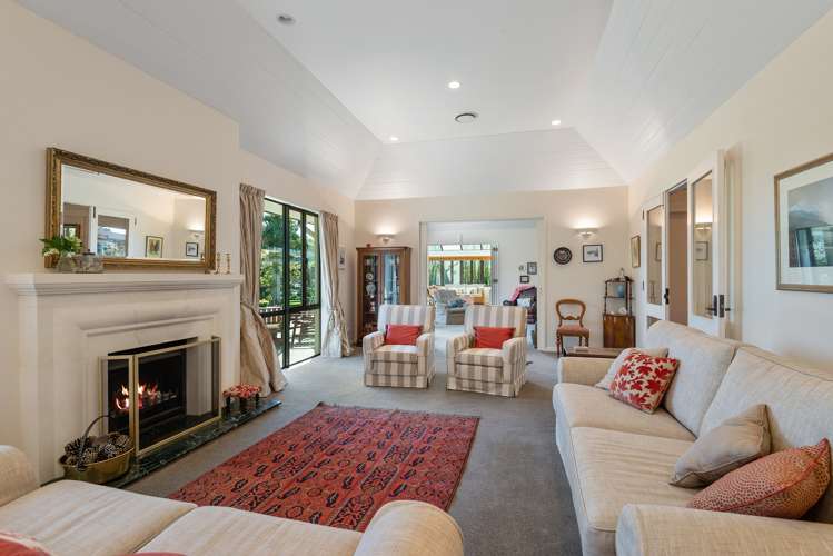 62 Davis Road Lincoln_7