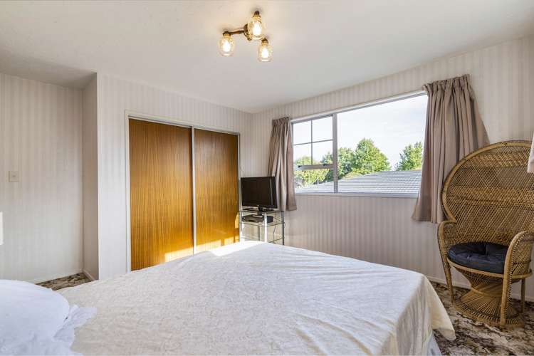 2/5 Salford Avenue Redwood_18