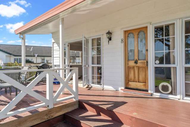 8 Evanda Crescent Conifer Grove_1