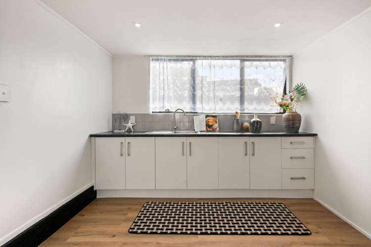 364 Roscommon Road Manurewa_15