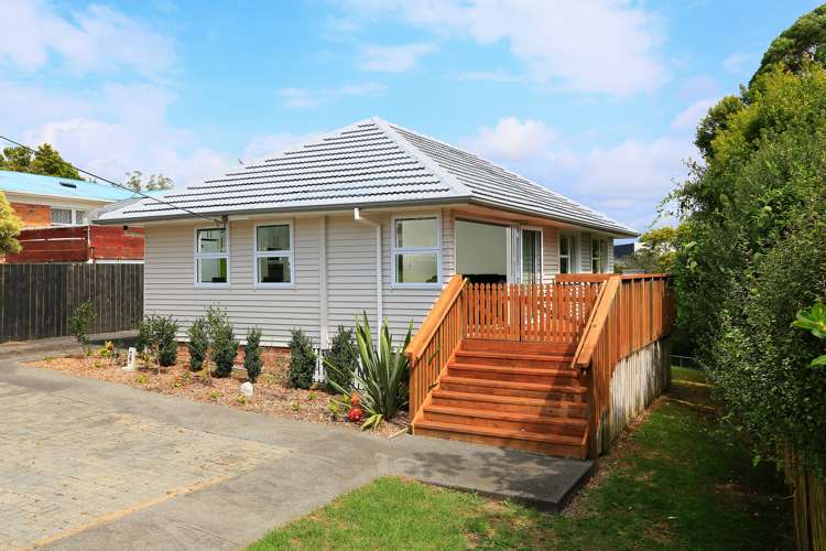 124 Flanshaw Road Te Atatu South_15
