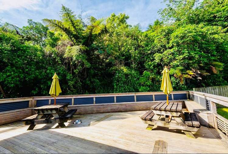 11 Morgan Place Tawa_13