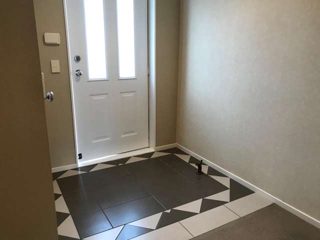 33 Janway Avenue Flat Bush_2