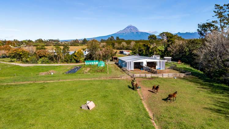 1284 Mountain Road Inglewood_35